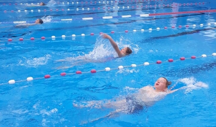 De schoolzwemkampioenschappen worden weer gehouden in De Bever.
