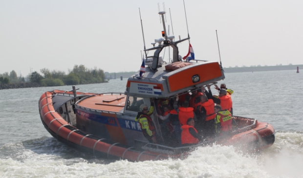KNRM in Enkhuizen: 'Mensen varen met Google Maps op hun telefoontje.'