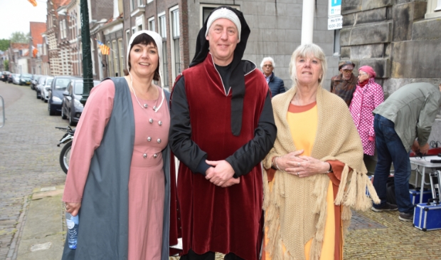Burgemeester Van zuijlen dit jaar niet in kostuum op 21 mei.