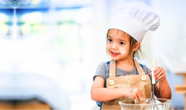 Kleine 'koekiemonsters' bakken voor het goede doel.
