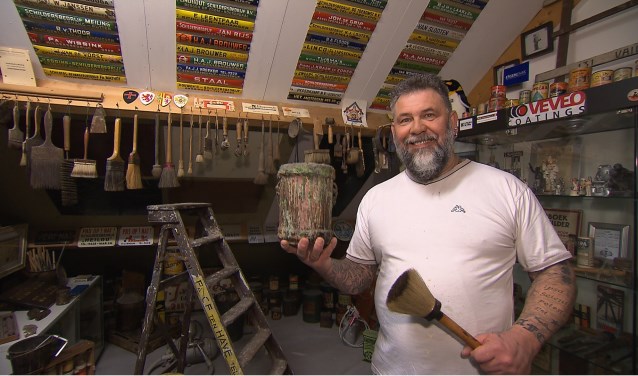 Roy uit haarlem met verzameling oudeschildersambacht te zien in verzamelkoorts
