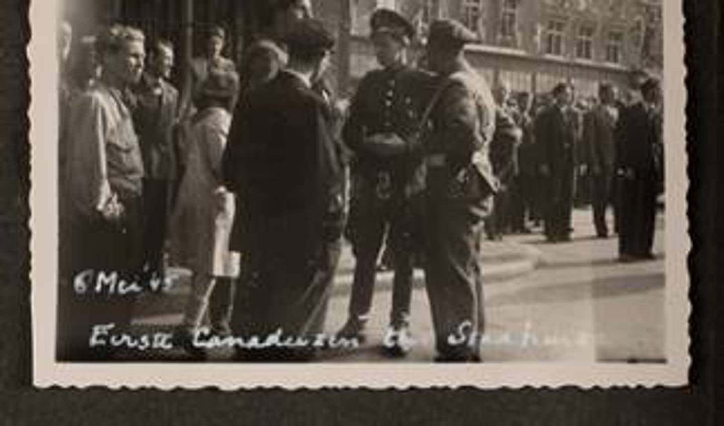 De eerste Canadezen in Haarlem 1945.