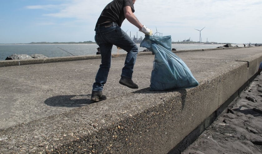 Vrijdagavond 7 juni opruimactie op de Noordpier