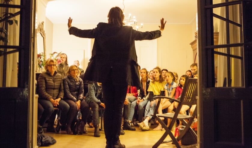 Gezellig genieten tijdens het Huiskamerfestival.