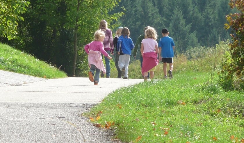 Heel veel kinderen gaan dinsdag 18 juni van start tijdens de 40ste STEVO-wandelvierdaagse.