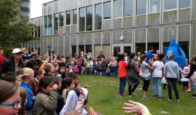 Gezellig Swing Ontbijt op Brede School.