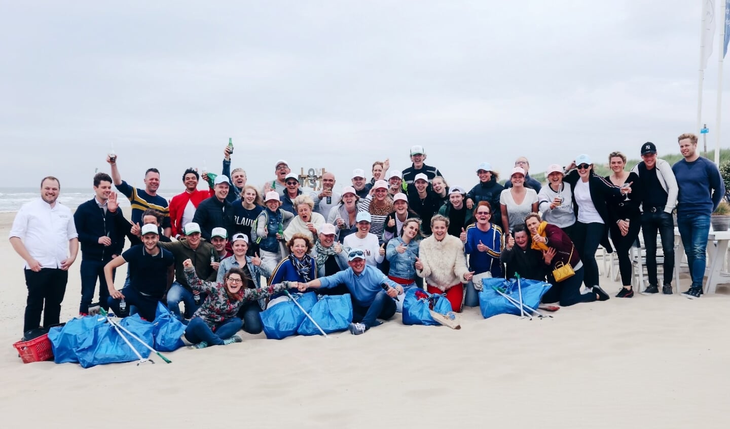 Love Not Waste, de cleanup organisatie uit Bergen, zet zich sinds 2016 in met diverse schoonmaakacties langs de kust.