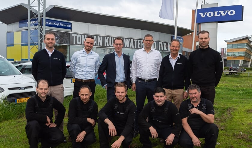 Het team van Volvo-dealer Ton van Kuyk.