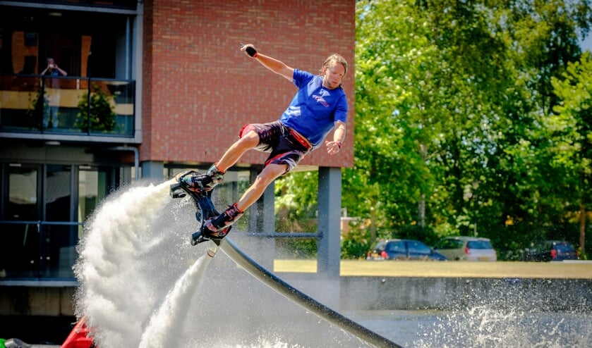 Kom flyboarden of suppen in het Waardse Stadshart!