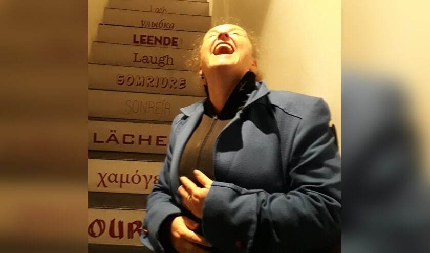 Lachen is onbetaalbaar en kan altijd. Komende zondag is er een lachsessie.