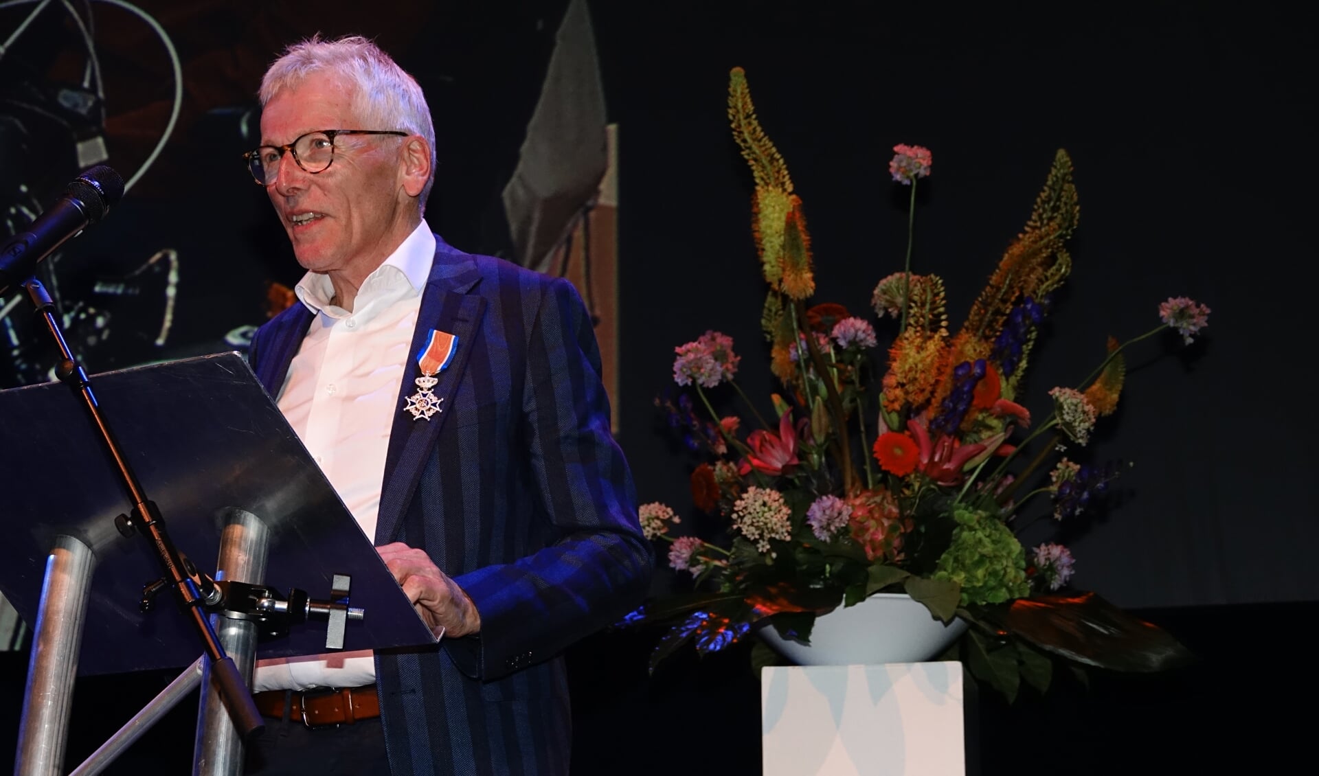 Henk Steen werd onderscheiden.
