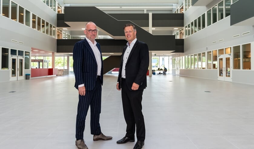 Martijn Kool van het Regio College (links) en Arjan Vethman van het Horizon College.