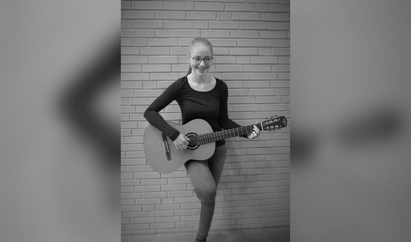 Jade Kooistra: '' Ik volg lessen bij Leny Roggeveen.''