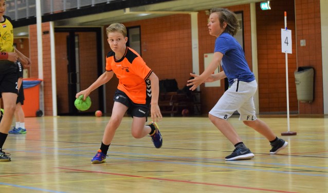 Jongenshandbal is een snelle en tactische sport. Iets voor jou?