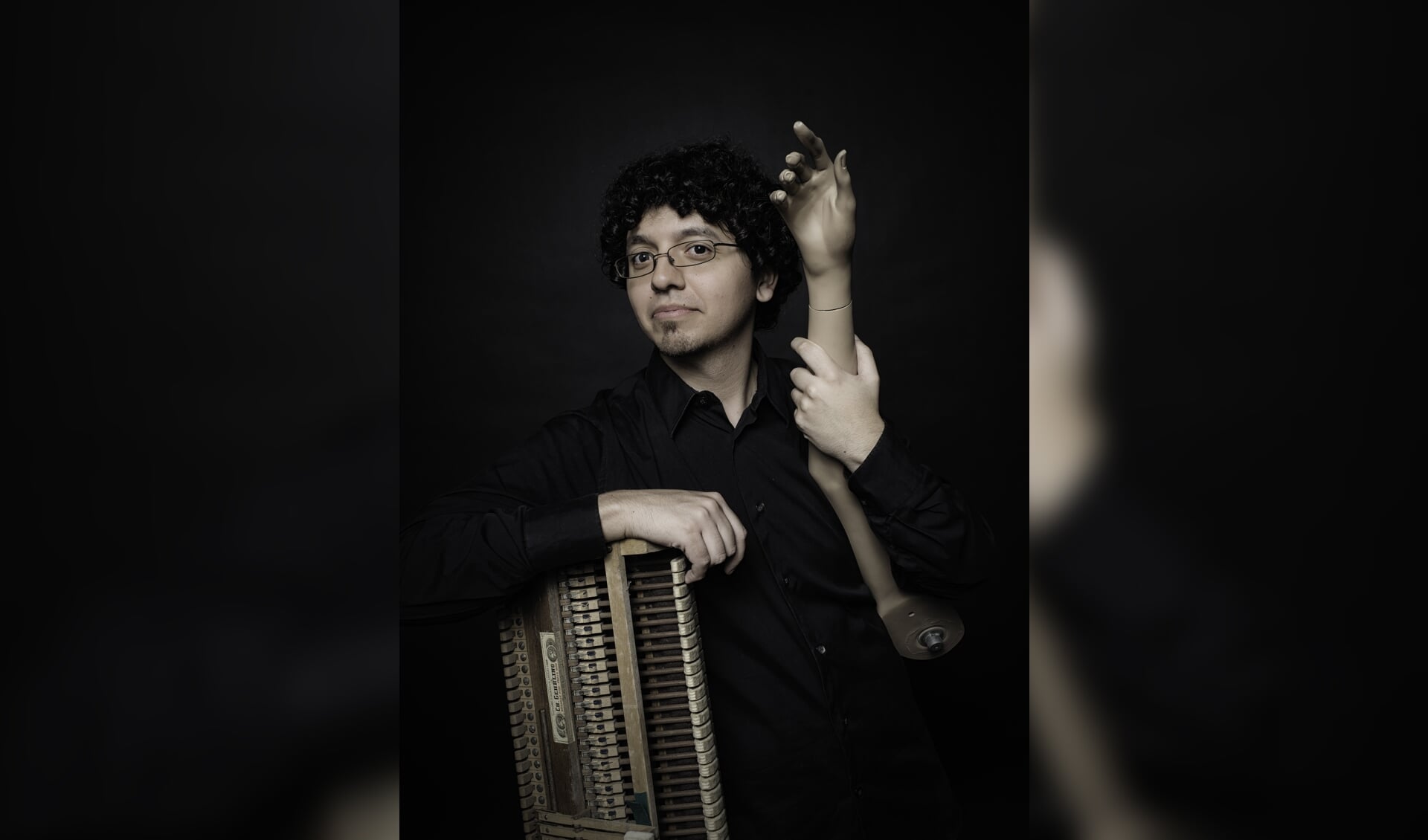 Alex Ramírez speelt samen met Alina Holender onder meer werk van Beethoven.