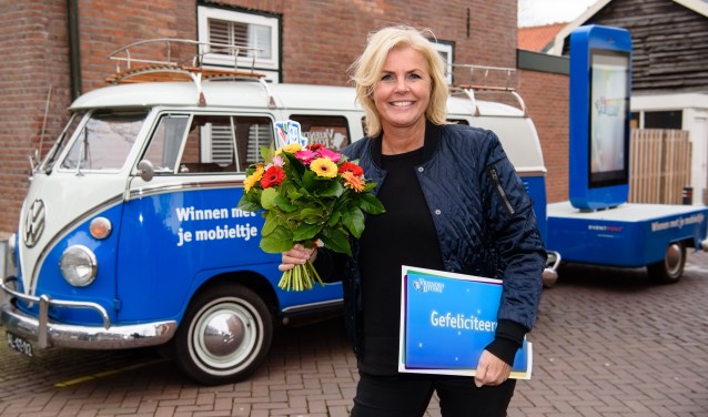 VriendenLoterij-ambassadeur Irene Moor was op bezoek in Schoorl.