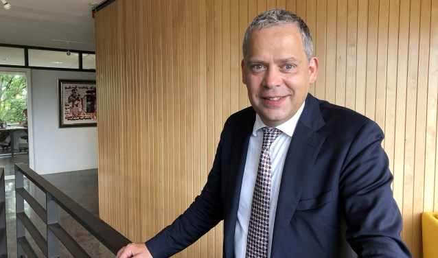 Dennis Straat zoekt de inwoners op