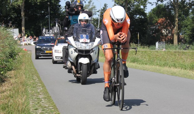Ellen van Dijk op weg naar goud.