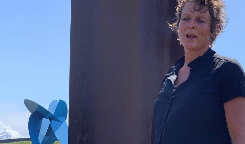 Helene Kalisvaart treedt op met een programma van a capella vocalises en opera aria's.