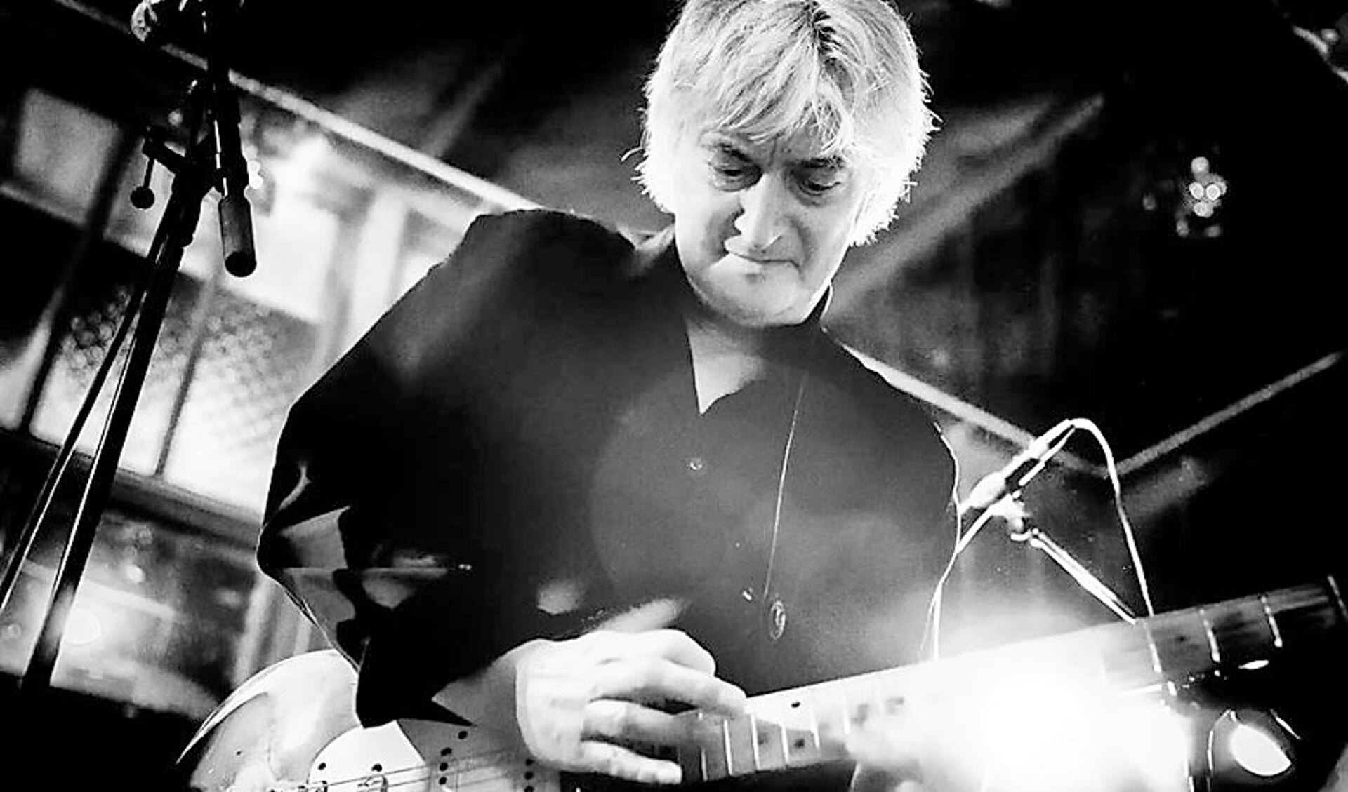Gitarist en componist Kees Dusink. 