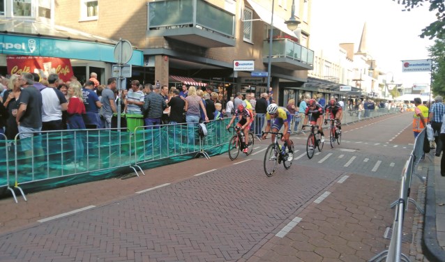 De wielerronde van Heemskerk gaat voor de 59e keer van start.