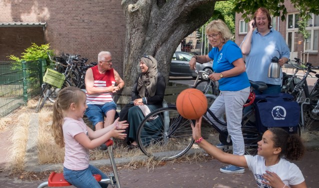 in de jaarfolder van Welschap Welzijn tref je veel activiteiten voor kinderen aan.