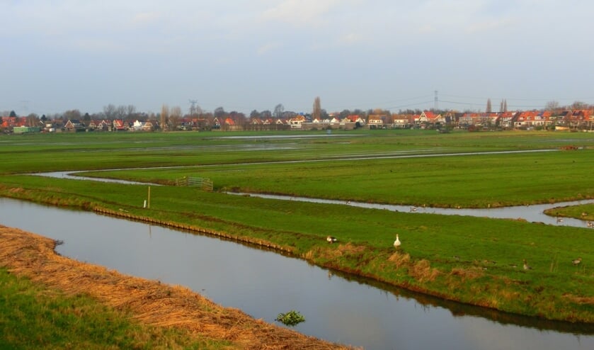 Dijkversterking is nodig omdat delen van deze dijken niet meer voldoen aan de wettelijke veiligheidseisen.
