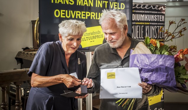 Hans Man in't Veld krijgt de Victoriefonds Oeuvreprijs.