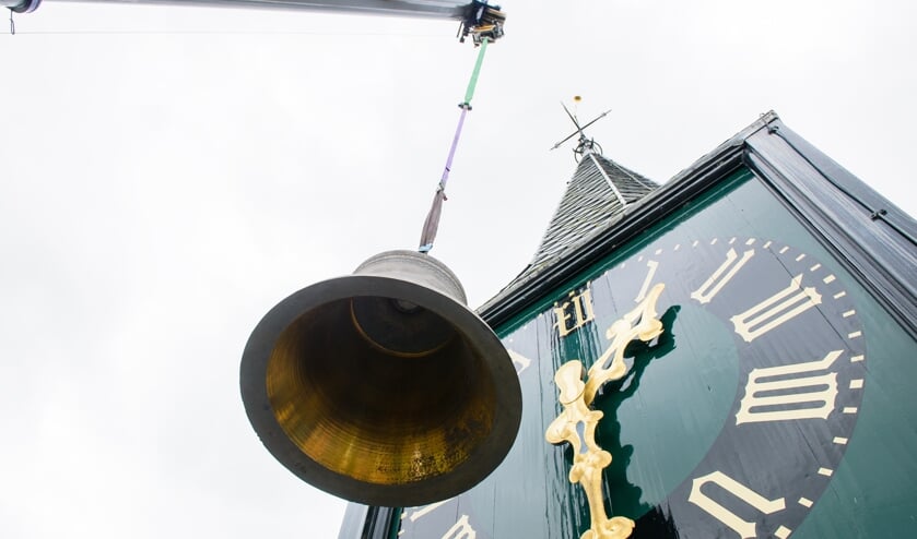 Het carillon telt 43 klokken