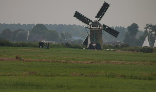 Een molen op Kaageiland.