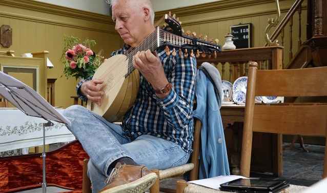 Tijdens de Open Monumentendag wordt in de protestantse kerk in Sijbekarspel muziek gemaakt.