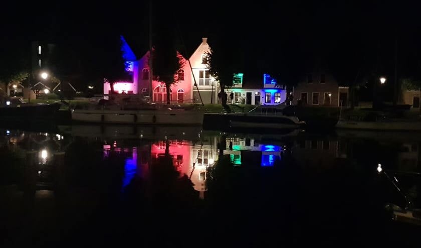 Sprookjesachtige taferelen in Medemblik. Loop langs De Eilanden en bewonder de lichtkunst.