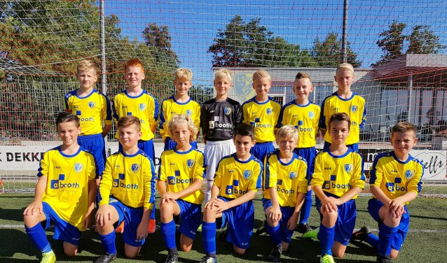 LSVV JO13-1 wint de eerste bekerwedstrijd van Bergen.