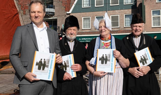 V.l.n.r. André Kes, Ger en Griet Schilder (Loege) en Jaap Mooyer