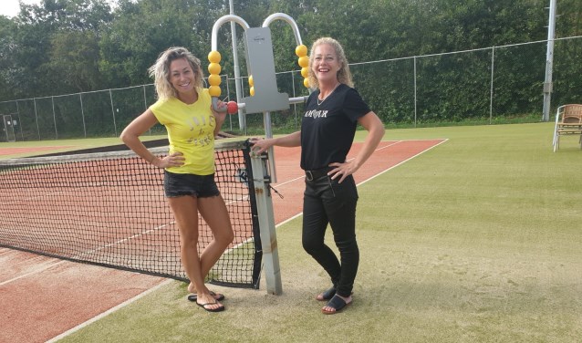 Lesley en Mariska Gul zijn sinds juli de nieuwe beheerders van het sportpark.