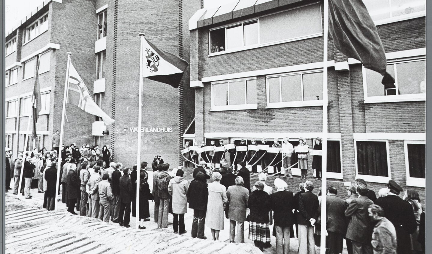 Opening Waterlandhuis waarin het Waterlands Archief was gevestigd in 1979