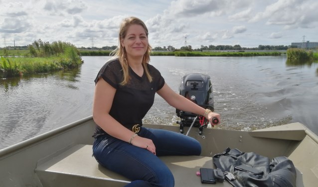 Rosemarijn trekt er zelf graag met haar boot op uit.