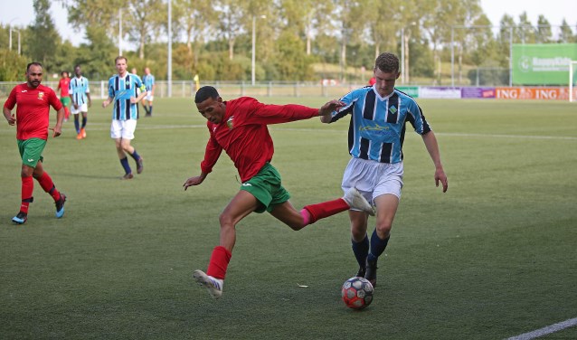 UNO en FC Portugaal zijn aan elkaar gewaagd wat een aantrekkelijke wedstrijd oplevert.