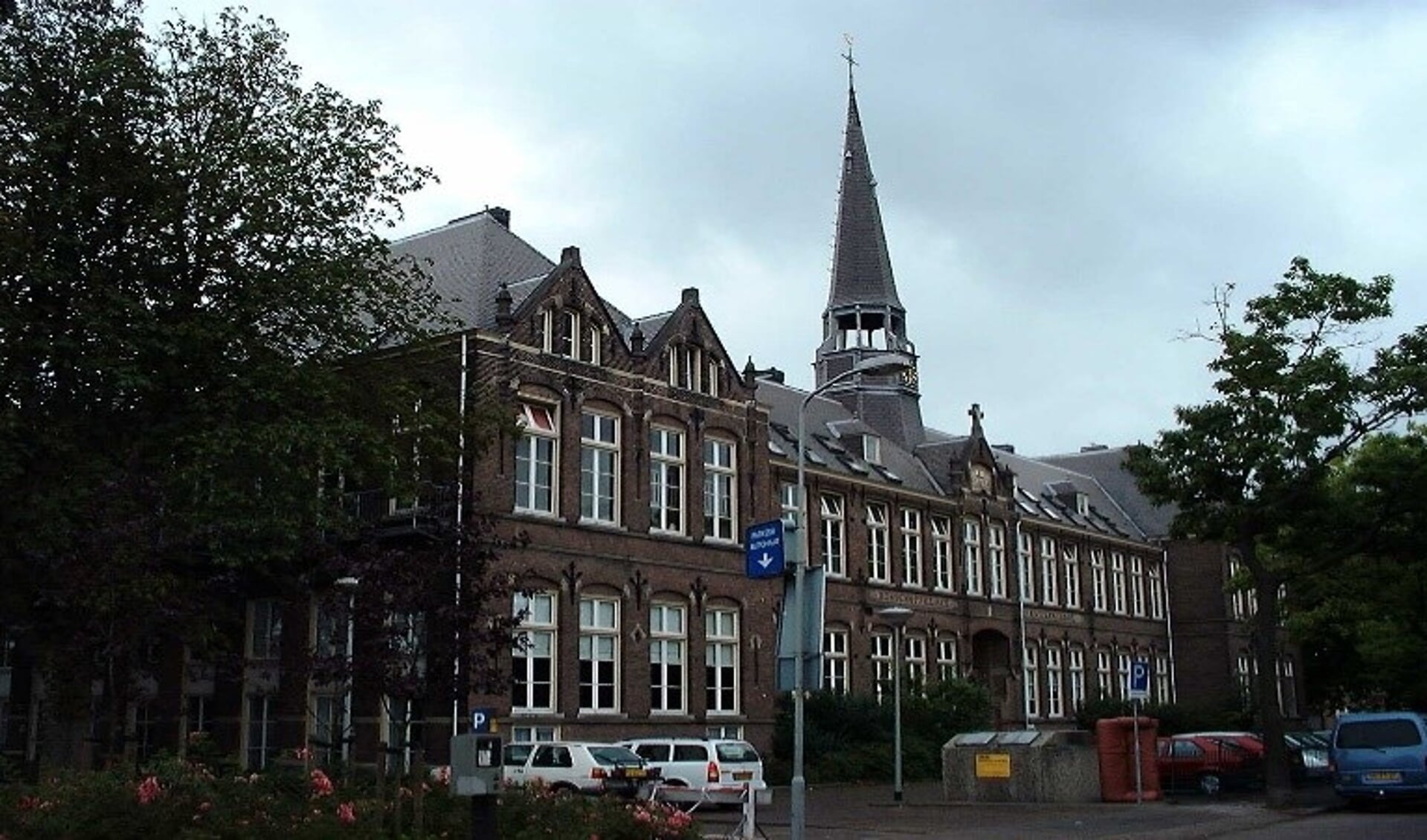 Voormalige Bisschoppelijke Kweekschool.