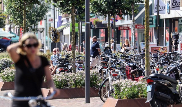 De Breestraat heeft weer kleur gekregen.