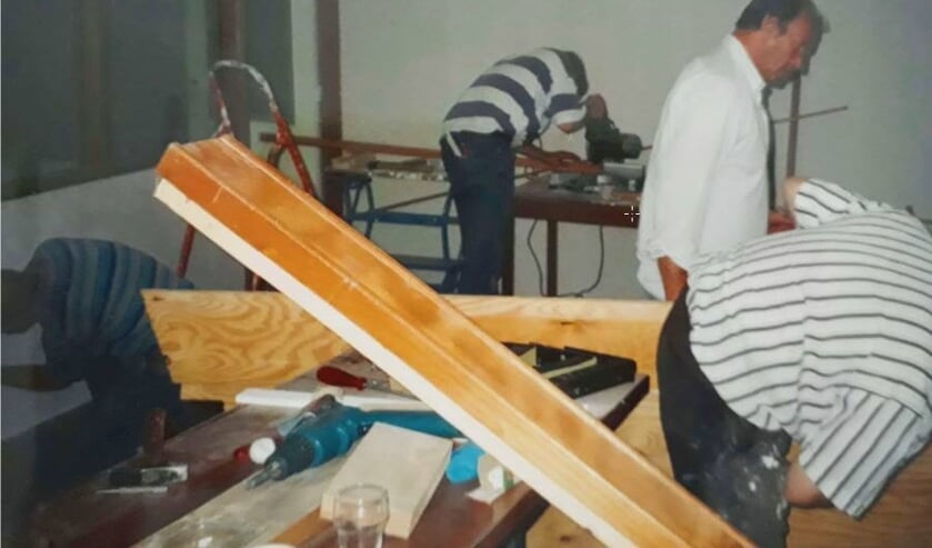 De bouw van het pand van de Duintreffers, 25 jaar geleden.