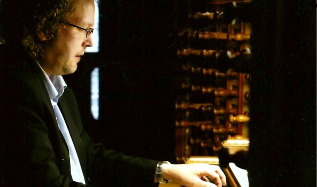 Organist Aarnoud de Groen.