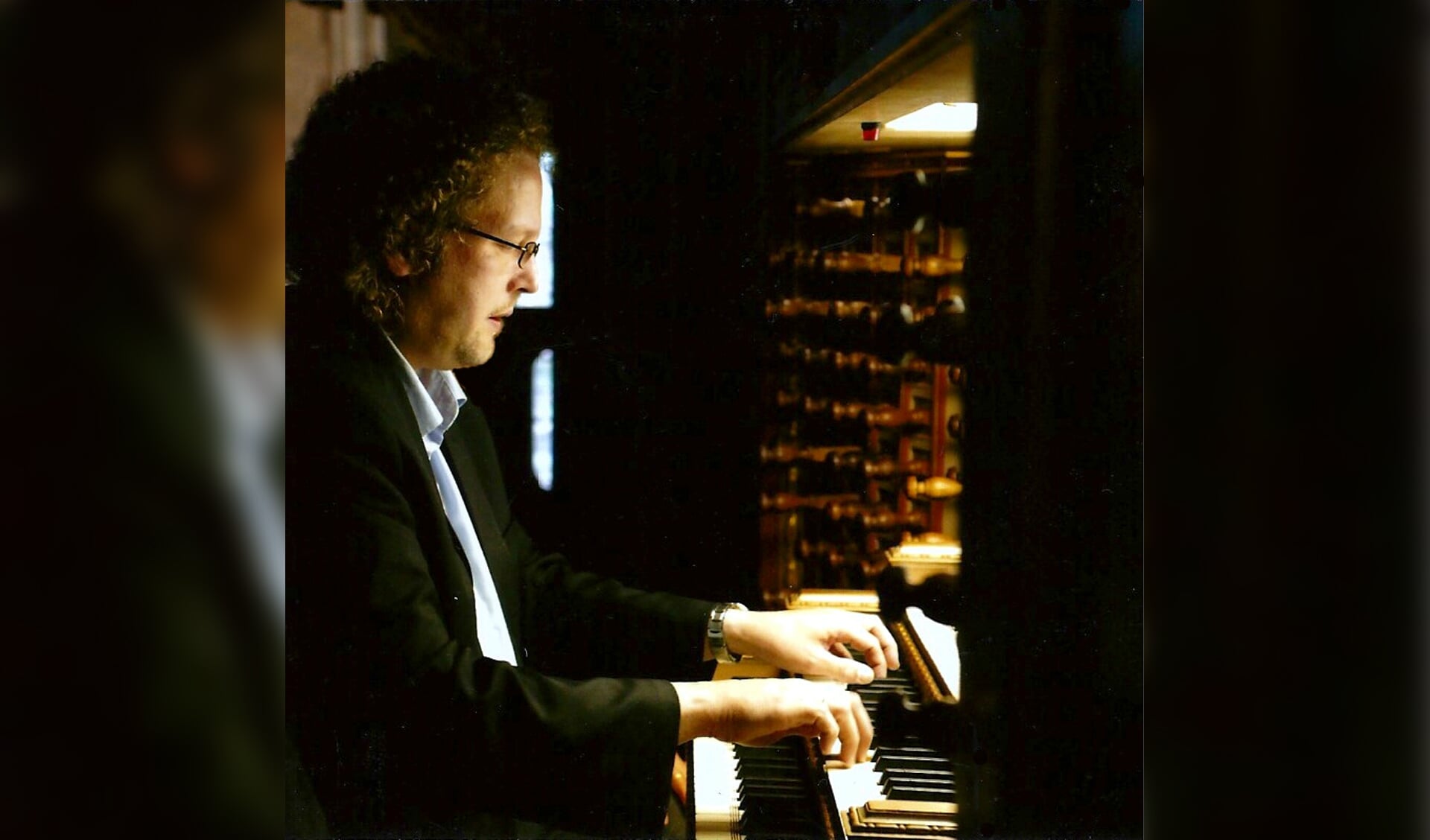 Organist Aarnoud de Groen.