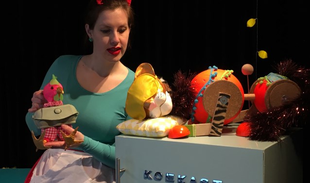 Irene speelt 'Taart voor Tijger'.