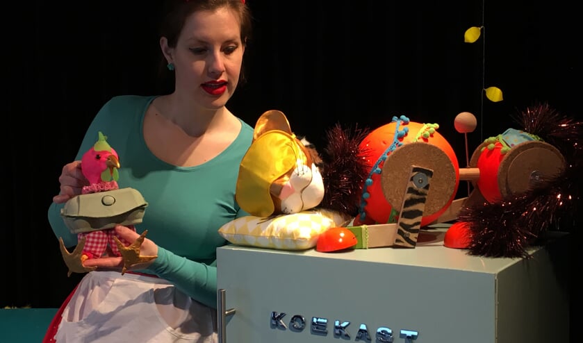 Irene speelt 'Taart voor Tijger'.