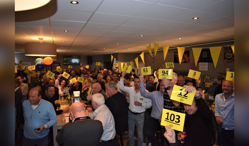 De sportveiling is voor ingediende projecten van West-Friese sportverenigingen en evenementen en om mensen met een beperking te ondersteunen in het sporten.
