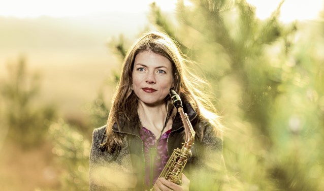 De ervaren klassiek saxofoniste Floor Wittink.