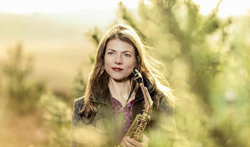 De ervaren klassiek saxofoniste Floor Wittink.