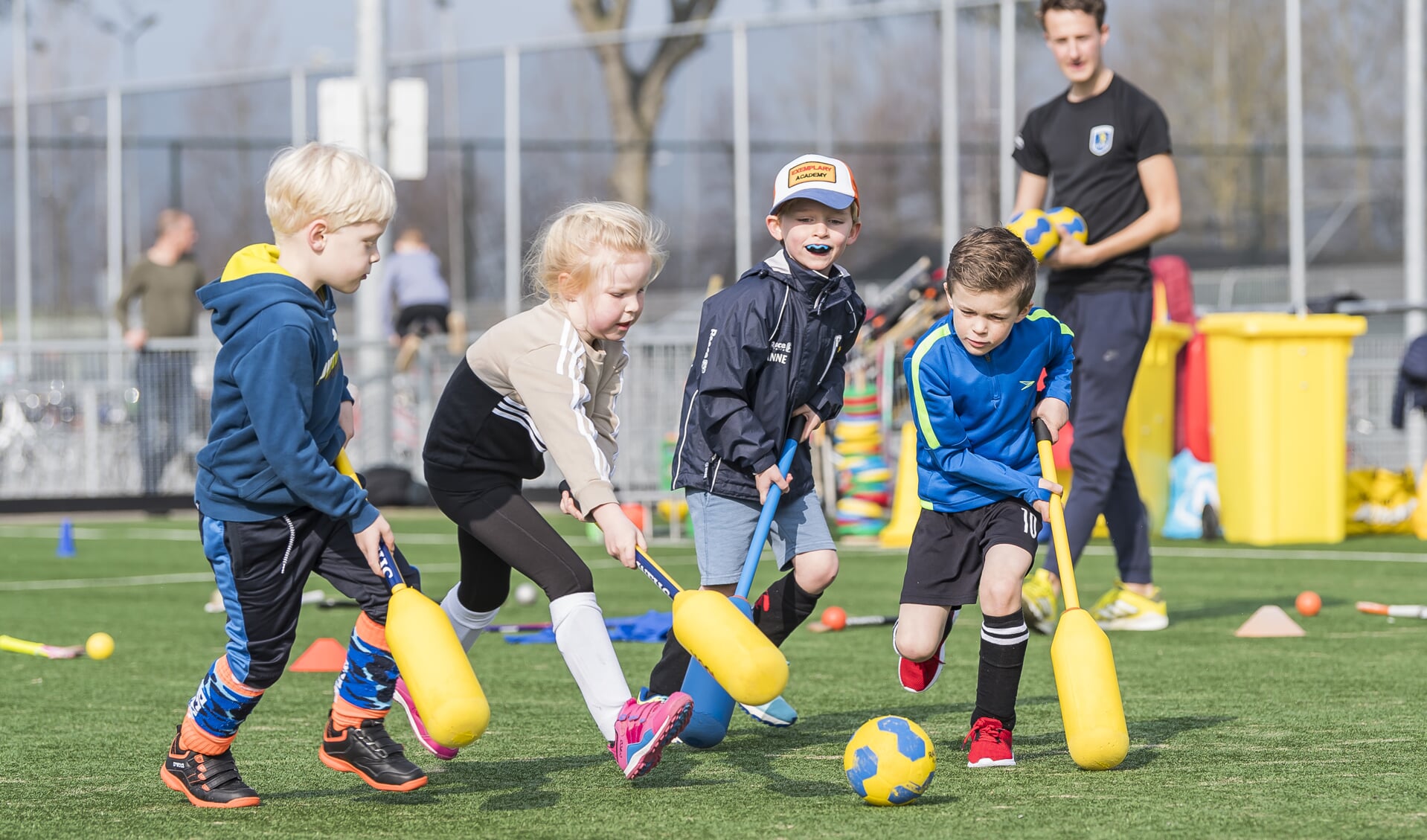 Vier- en vijfjarigen maken bij de WFHC op een leuke en natuurlijke manier kennis met sportief bewegen.