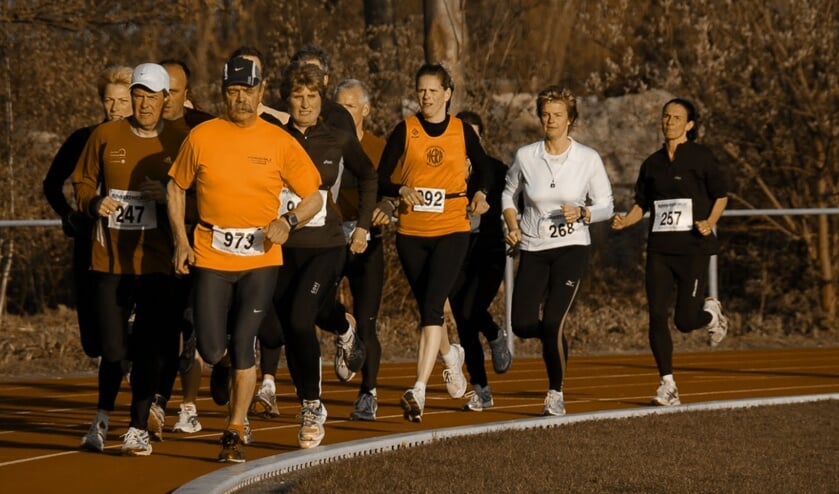 Samen doelgericht trainen aan conditie en looptechniek.